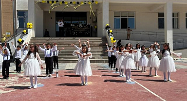 Miniklerin okuma bayramı heyecanı