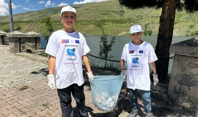 Öğrenciler su tasarrufunu uygulamalı öğreniyor