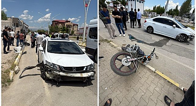 Otomobil ile motosiklet çarpıştı: 2 yaralı