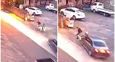 Otomobil otopark çıkışında yayalara çarptı