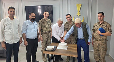 Şehit babalarından anlamlı hareket
