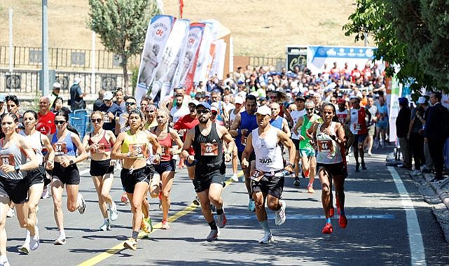 "Uluslararası Arslantepe Yarı Maratonu" başladı