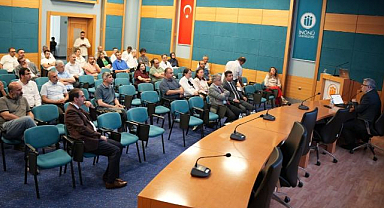 Üniversite yöneticilerine yapay zeka eğitimi