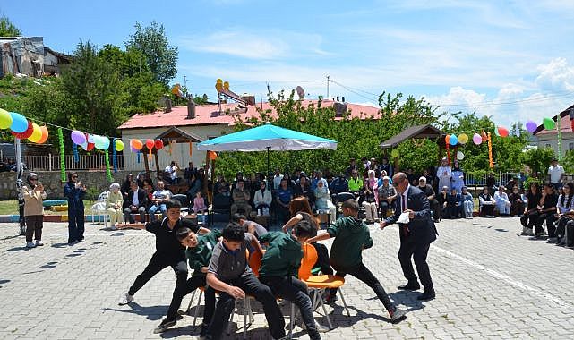 Yılın yorgunluğu şenlikle atıldı