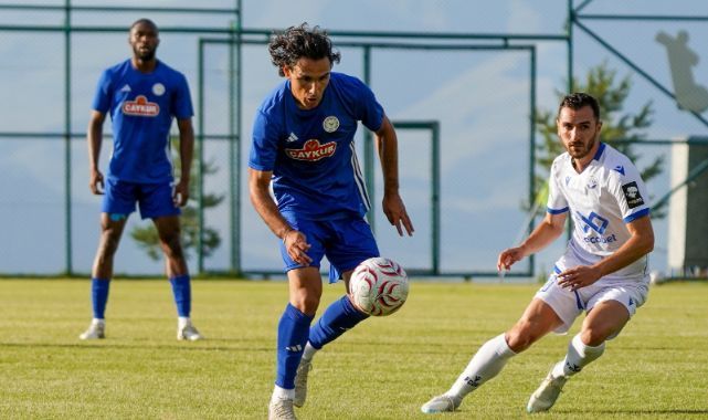 Çaykur Rizespor, Dinamo Batumi'yi 3 golle geçti