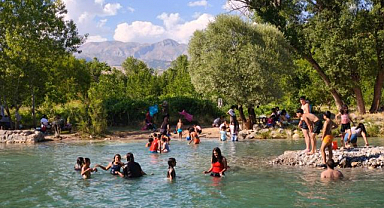 Doğanın içinde ücretsiz tatil