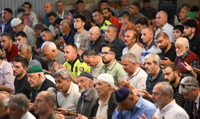 Erzurum'da 15 Temmuz Şehitleri Dualarla Anıldı