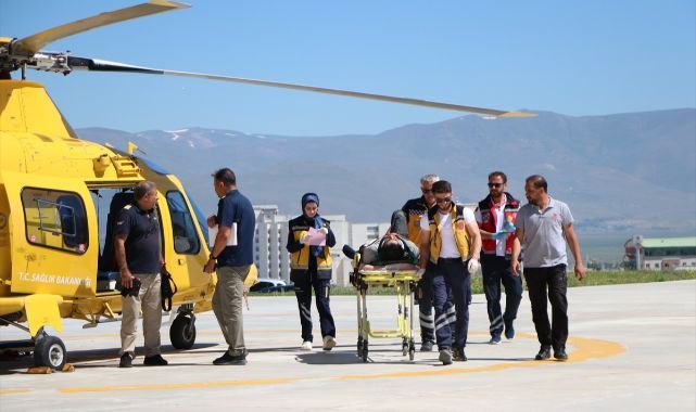 Erzurum'da boğa saldırısı! Yaralı genç için hava ambulansı sevk edildi