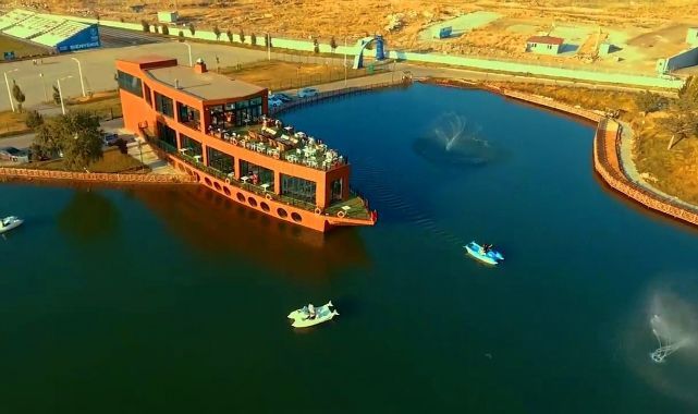 Erzurum'da deniz özlemi Gemi Kafe'de bitiyor!