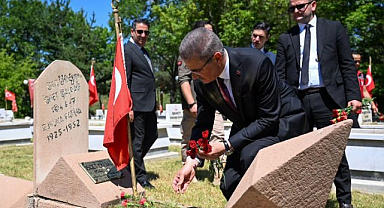 Erzurum'da şehitlere vefa ziyareti