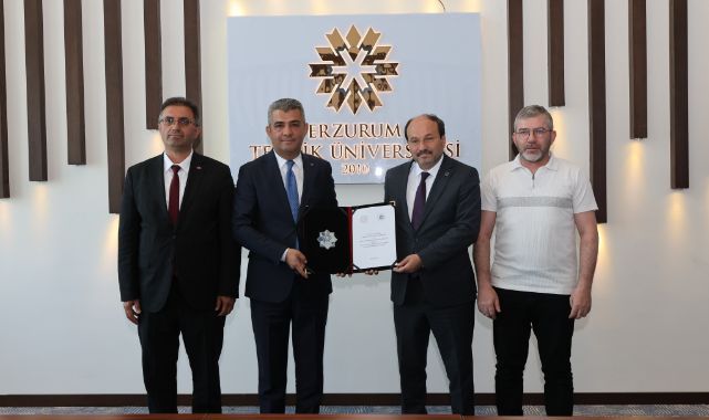 Erzurum Lisesinin köklü tarihi bilimsel eserle geleceğe taşınıyor   
