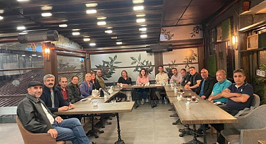 Eski dostlar 34 yıl sonra yeniden bir arada