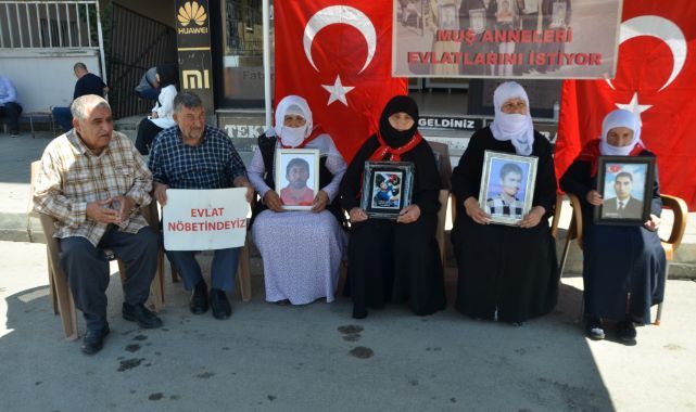 Evlat nöbeti devam ediyor
