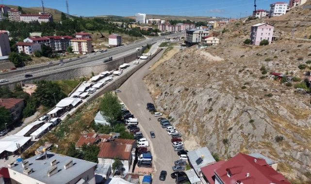 Kapalı halk pazarı otoparkı açıldı