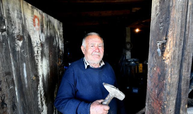 Kıbrıs gazisi Yaşar Usta'dan demir sanatı