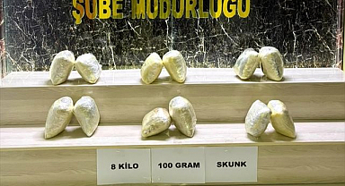 Kilolarca uyuşturucu ele geçirildi