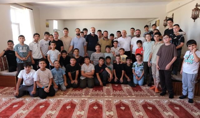 Kur’an kurslarında dijital bilinç eğitimi