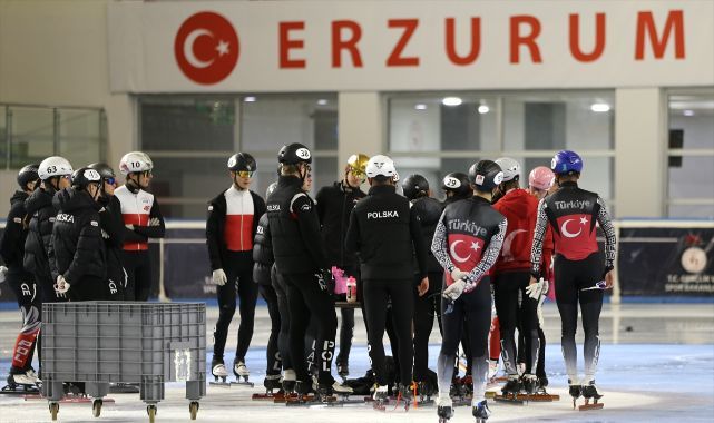 Milli patenciler Erzurum'da aynı buzda