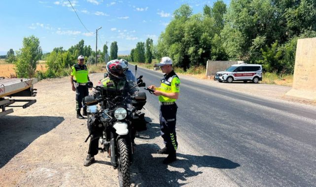 Motosiklet sürücülerine yönelik denetim yapıldı