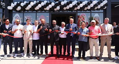 Şenol Gözübüyük LastikPark’ın 3. şubesini açtı