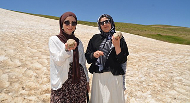 Sıcaktan bunalanlar bu dağa koşuyor!