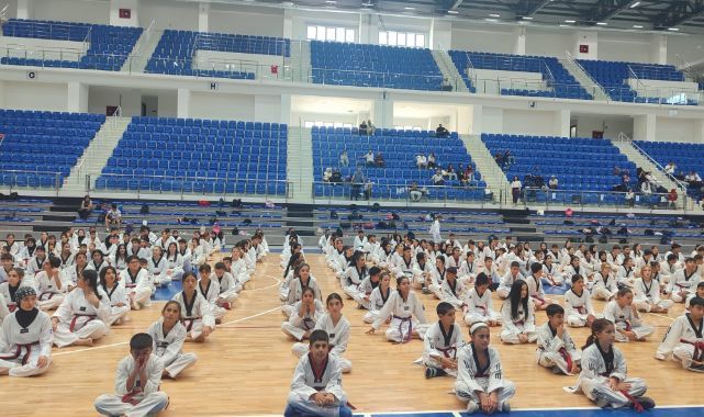 Siyah kuşak için ter döktüler