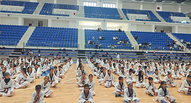 Siyah kuşak için ter döktüler