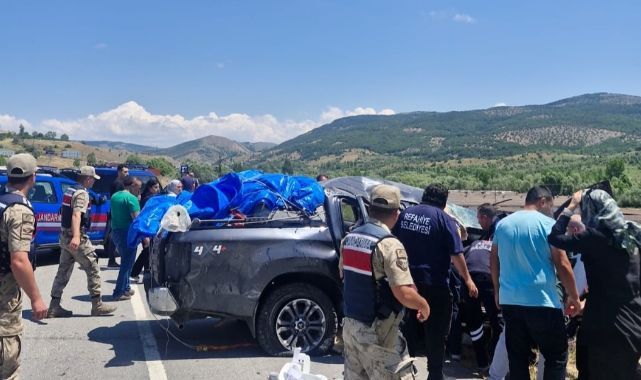 Takla atan kamyonet dehşet saçtı!