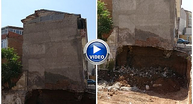 Temelde göçük oluştu, bina tahliye edildi