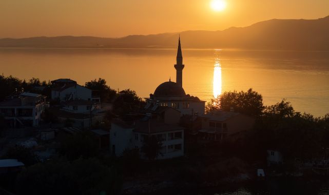 Yağışların ardından oluşan manzara hayran bıraktı