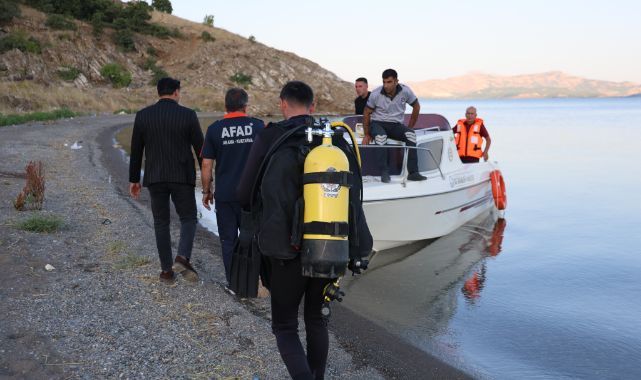Yüzmek için göle giren çocuk kayboldu  