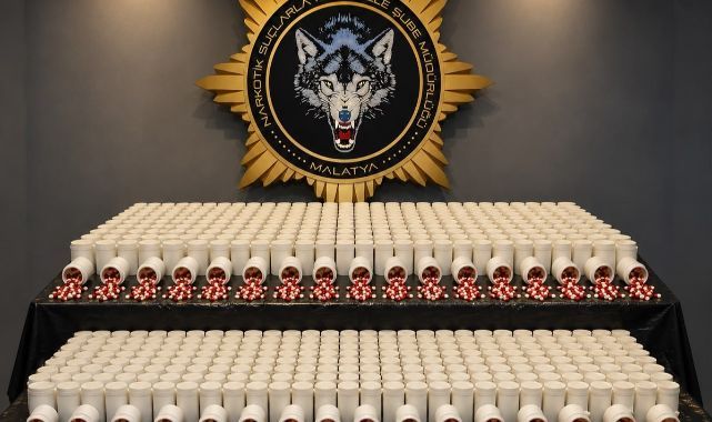 Zehir tacirlerine darbe! Binlerce sentetik ecza yakalandı