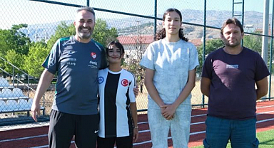 2 sporcu U-17 Kız Milli Takımı Kampına davet edildi