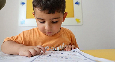 4 yaşındaki Kerem 6 ayda Kur'an-ı Kerim öğrendi