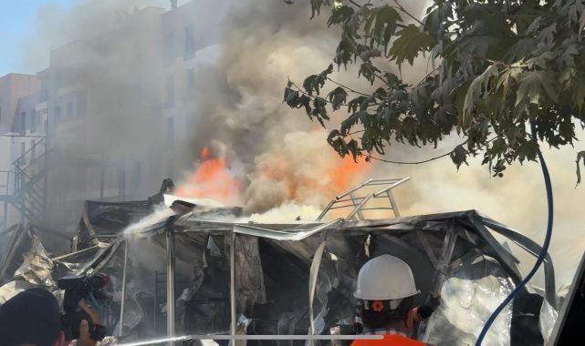 Alevler konteyner kenti sardı! 