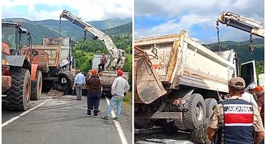 Asfalt yüklü kamyon devrildi