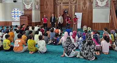 Bağımlılığın zararlarını anlattılar