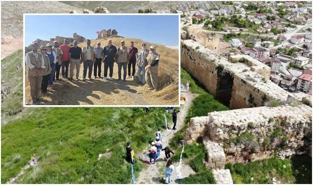Bayburt Kalesi'nde 5 bin yıllık eser bulundu