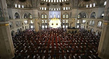 Cuma hutbesinin konusu: Mevlid-i Nebi ve güzel ahlak