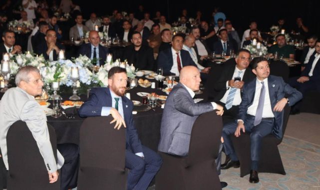 Dadaşlar İstanbul'da tek yürek