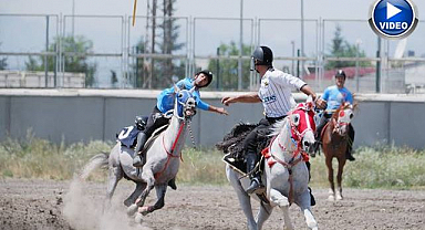 Erzurum'da ata sporu coşkusu
