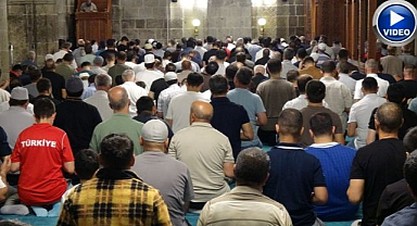 Erzurum'da camilerde Mevlid Kandili yoğunluğu