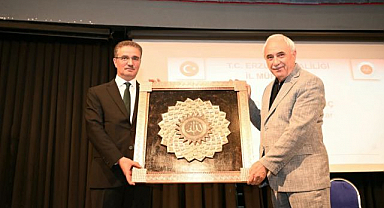 Erzurum’da Nurullah Genç’ten “güzel ahlak” konferansı