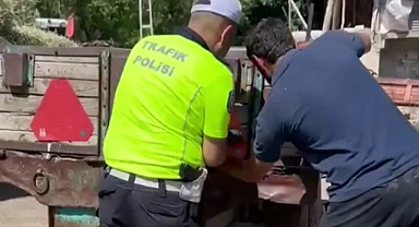 Erzurum'da traktörlere reflektör seferberliği