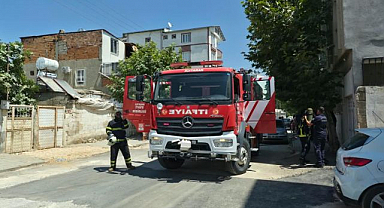 Evde korkutan anlar! Çamaşır makinesi alev aldı