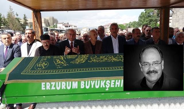 Gazeteci Öztürk Akkök dualarla uğurlandı