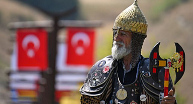 Hasan dede Malazgirt ruhunu yaşatıyor!