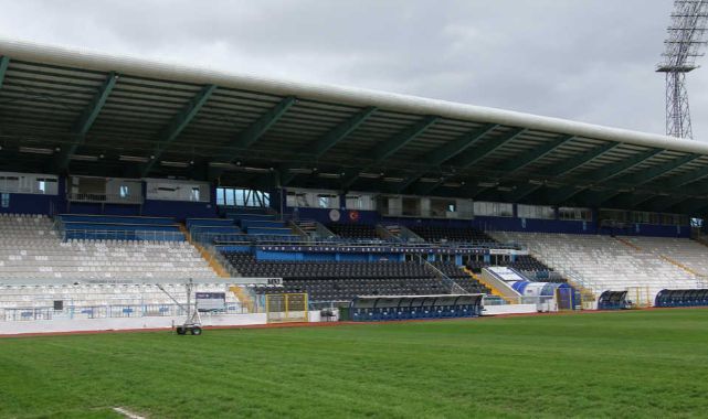 Kazım Karabekir Stadı'nın tüm tribünleri açılıyor