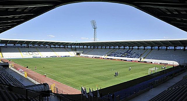 Kazım Karabekir Stadı'nın tüm tribünleri açılıyor