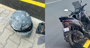 Kontrolden çıkan motosiklet devrildi!